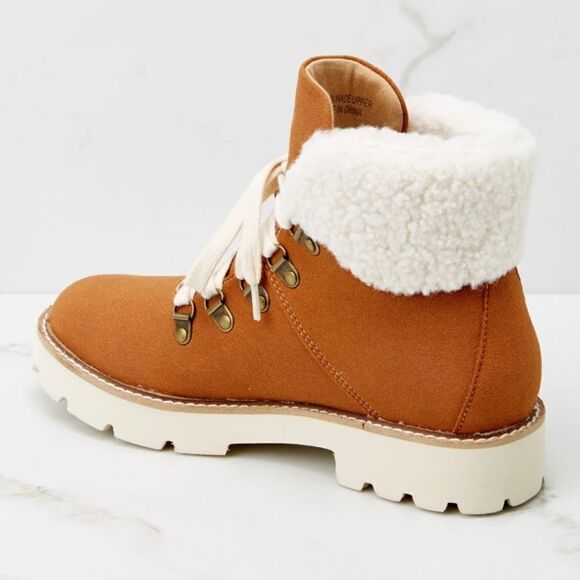 NWT Cognac Brown Lace Up Booties Vegan Sherpa 7 - Picture 4 of 6